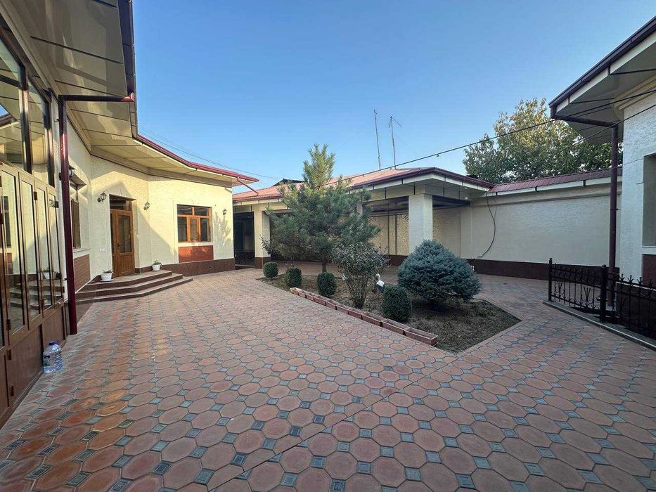 Продаётся Евродом 5,5 сот. недалеко от Саламтина