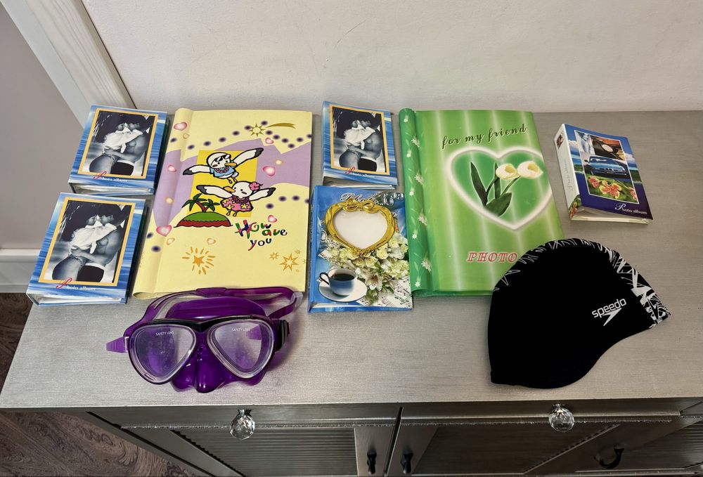 Спортни екипи Puma + подарък фотоалбуми и неща за плуване