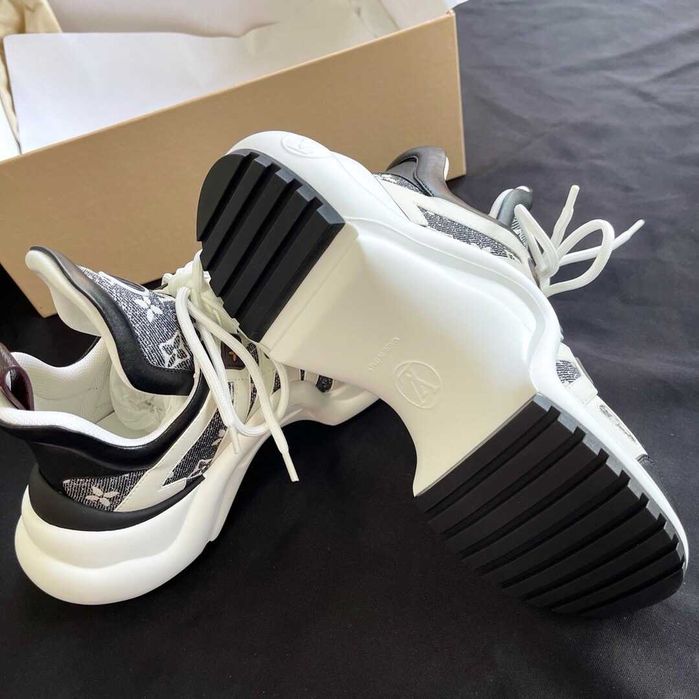 Adidasi Louis Vuitton Archlight Premium