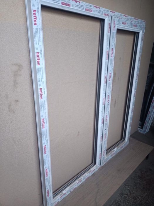 Окно четыре одинаковых штуки новые