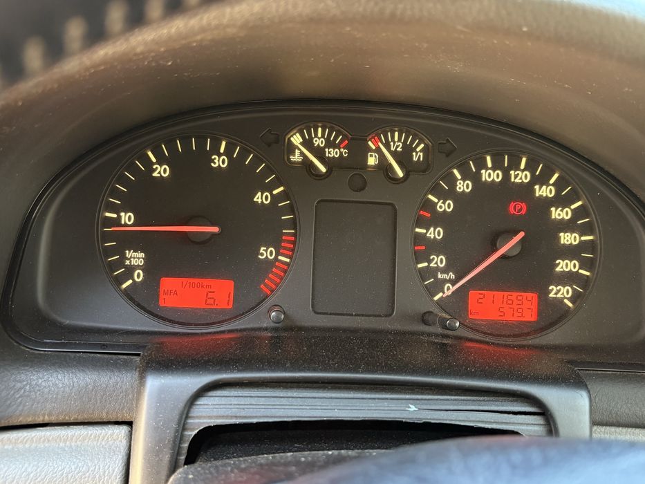 На части пасат 5 1.9 тди 110 кс. Na chasti passat 5 1.9 TDI 110 ks