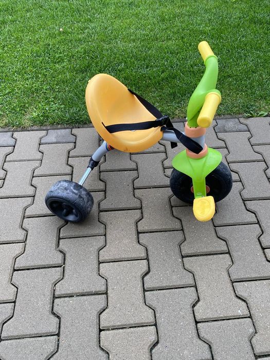 Vand tricicleta Smoby pentru copii 2-4 ani