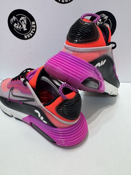 Маратонки NIKE AIR MAX 2090. Намер 40