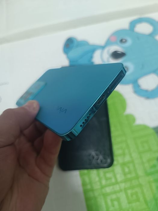 Виво В 25 _12_256 память