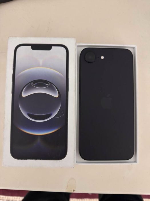 iPhone 16e 128гб 100% с коробкой