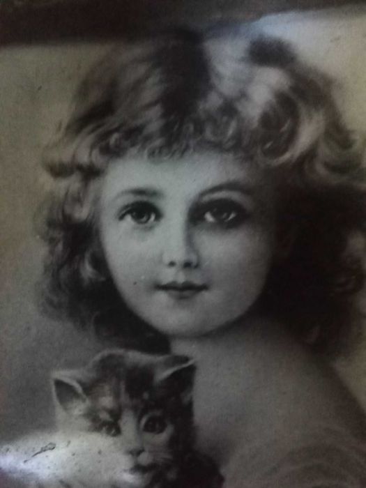 Стари снимки с дървени рамки