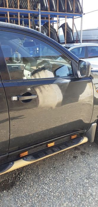 Usa Dreapta Fata Mitsubishi L200 2006 - 2010 SUV 4 Usi NEGRU (556)