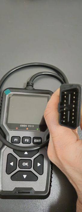 OBD2 Scan  V519 op