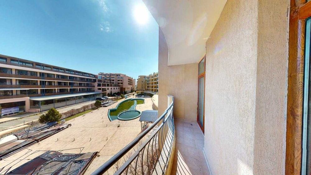 Обзаведен двустаен апартамент на втора линия море, к-с „Гренада”