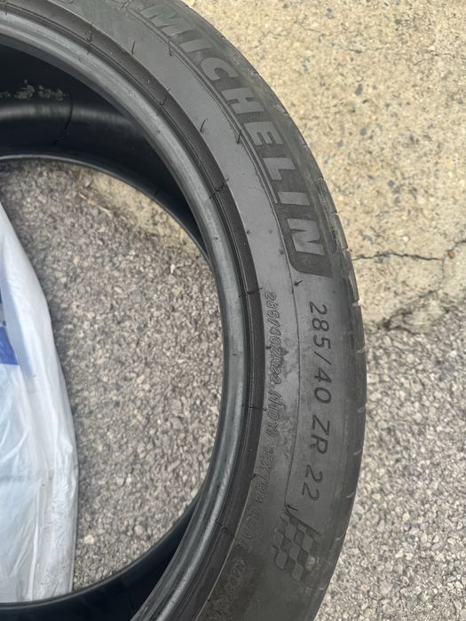 Гуми 325/35/22 285/40/22 летни