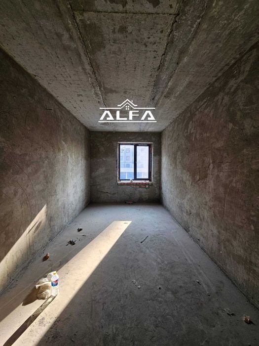 kvartira uy xonadon sotiladi 3 xonali 116m² 2-qavat.