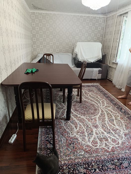 Продам комплект столов