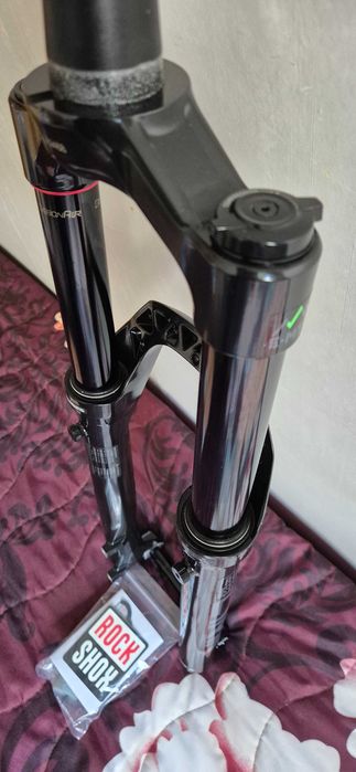 Чисто нова Rock Shox Lyrik 29-ка 160ход 2025г модел