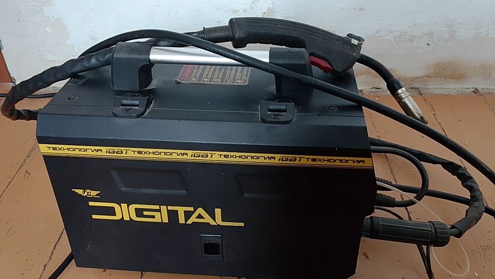 Сварочный полуавтомат