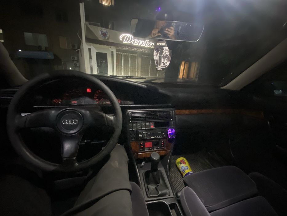 Ауди 100с4. 2.8 черный