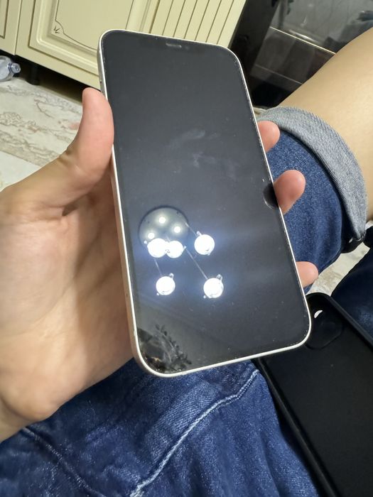 Айфон 12 128 гб со всеми чехлами iphone