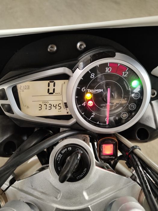 Triumph Speed Triple 1050
