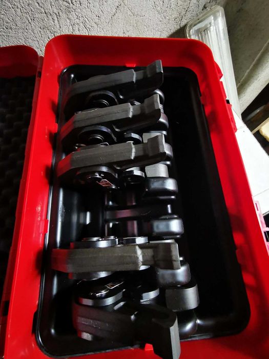Presa sertizare Milwaukee  M18 BLHPT pentru instalatii +bacuri geberit
