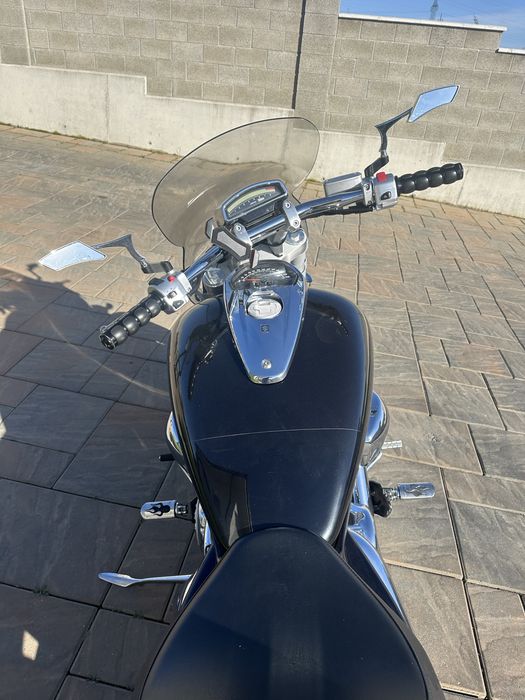 Suzuki Intruder Boulevard VZR1800 M109R