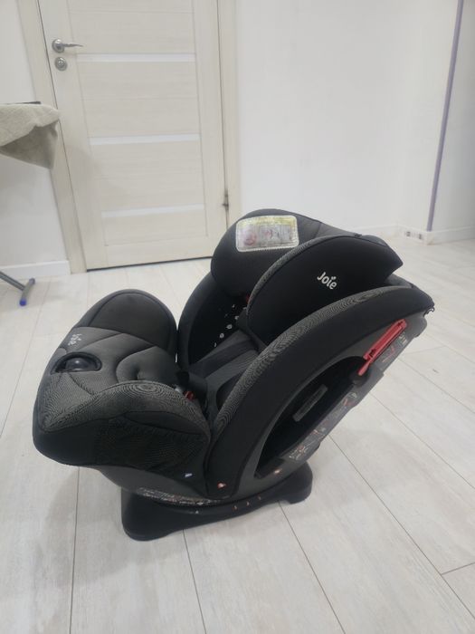 Продам автокресло