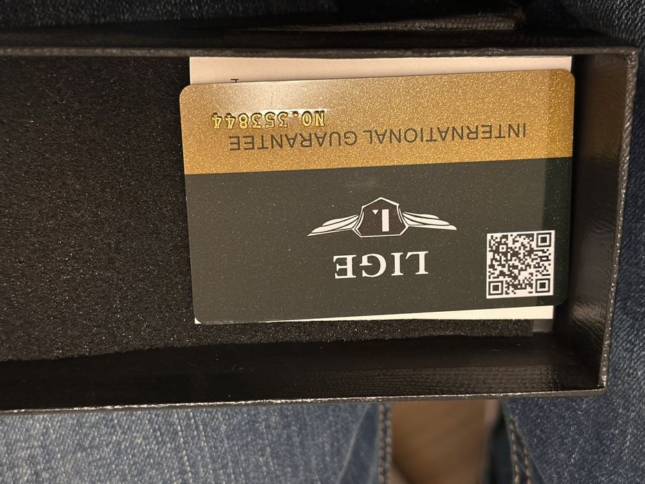 Чисто нов часовник Lige