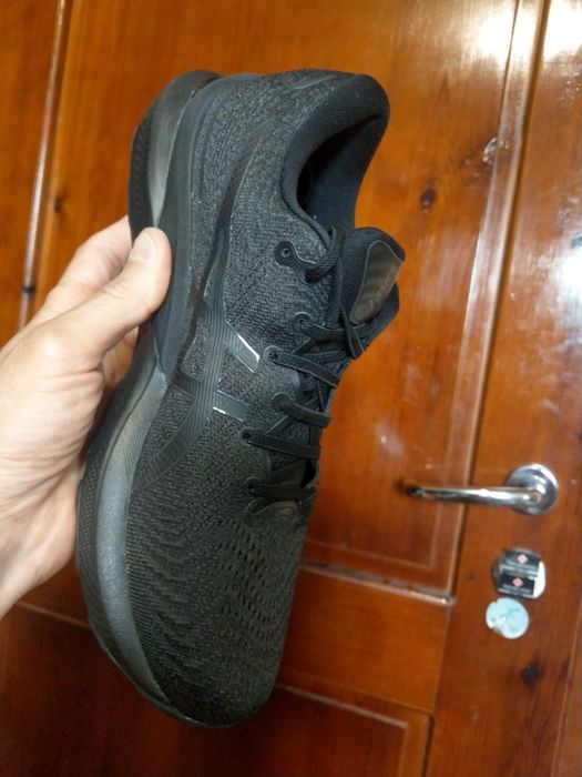 Asics Gel Cumulus 24. 42нм. 26,5см.