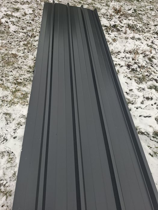 Tabla cutata gard, acoperis