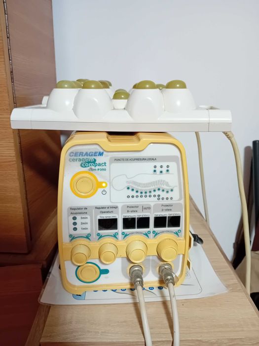 Aparat de masaj CERAGEM