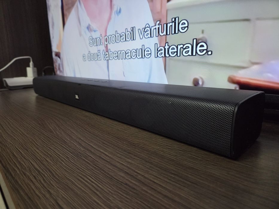 Soundbar JBL Bar Studio