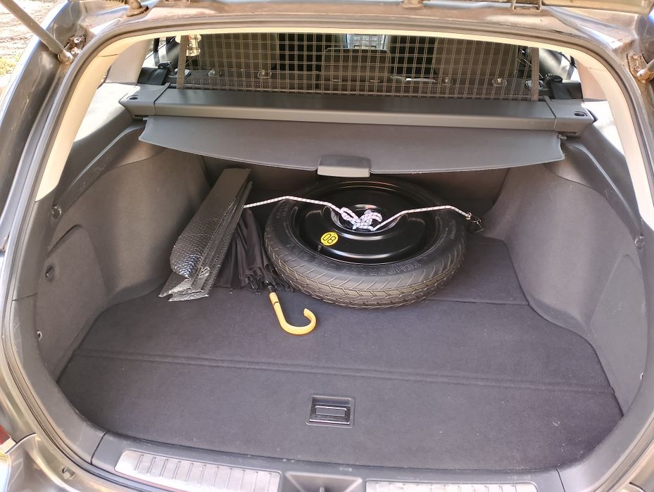 Авенсис Face Lift  Газ