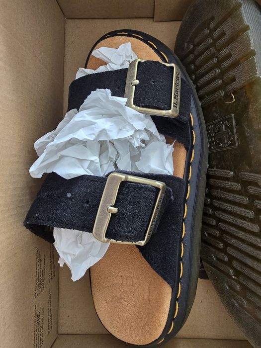 Slapi Dr.Martens marime 36