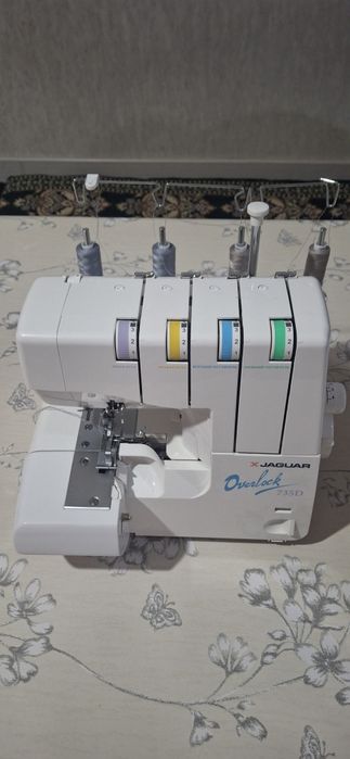 Jaguar Overlock 735D