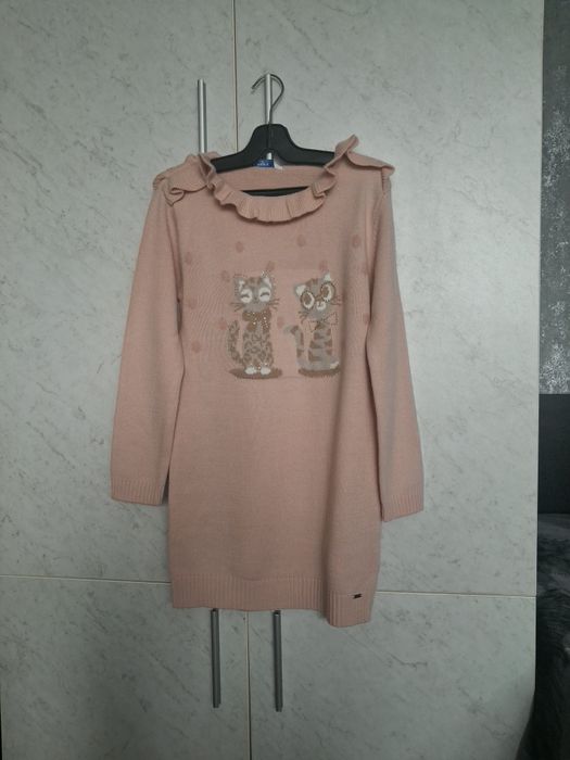 Маркови дрехи за момиче 9-11г.