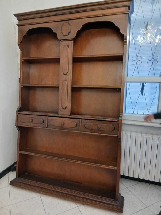 Bar - Tejghea din Lemn + Expozitor