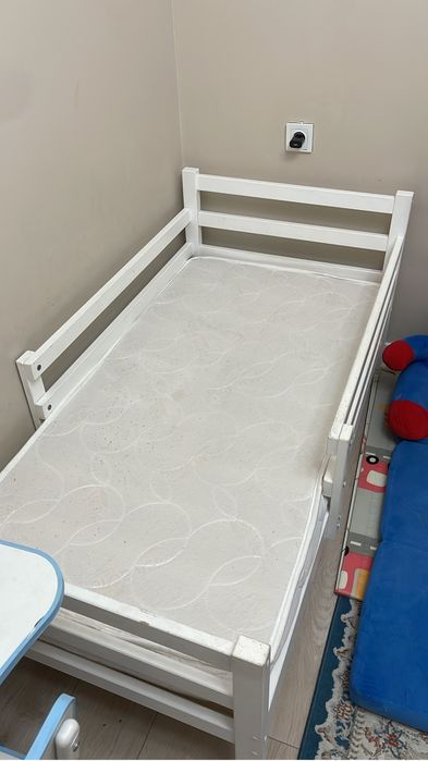 Кровать детская