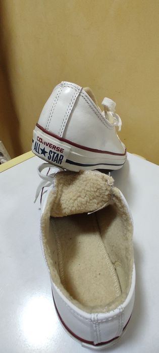 Кеды утеплённые белые