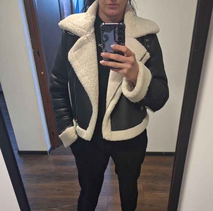 Яке stradivarius и връхна риза