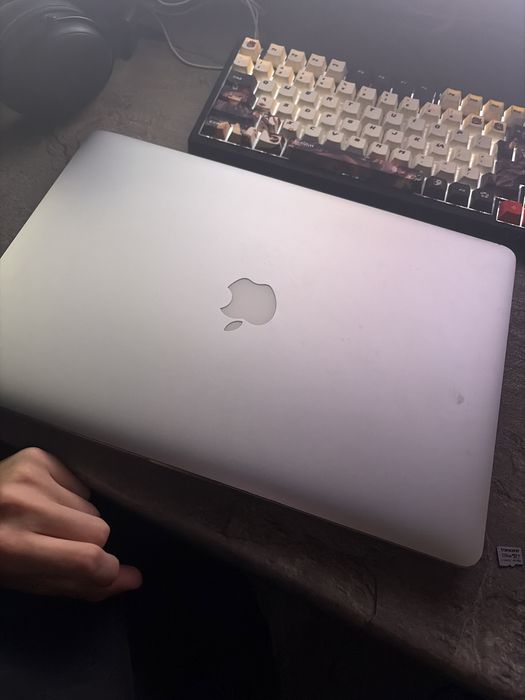 Macbook Pro Retina Mid 2015