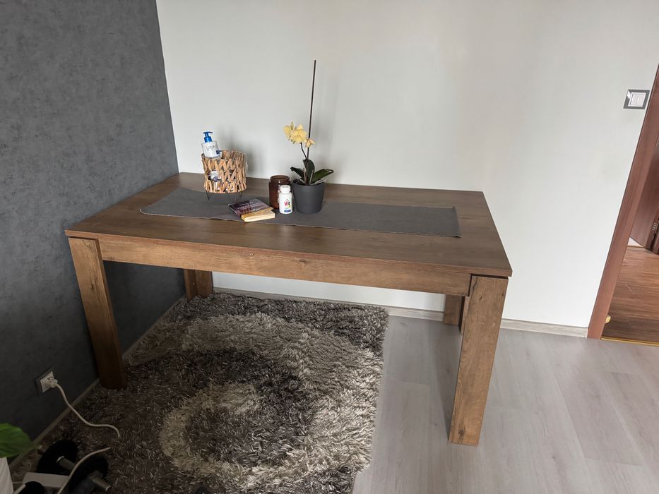 Трапезна маса JYSK