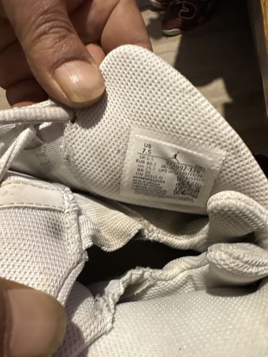 Adidasi jordan  stare perfecta