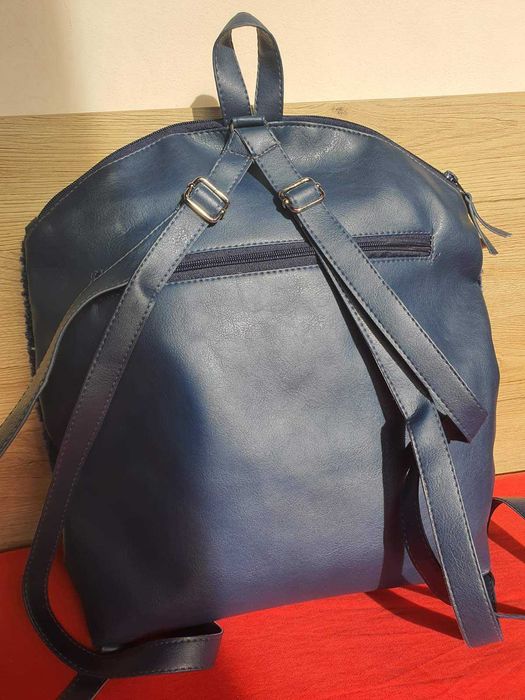 Зимна раница (dark blue) на Marti's Heaven