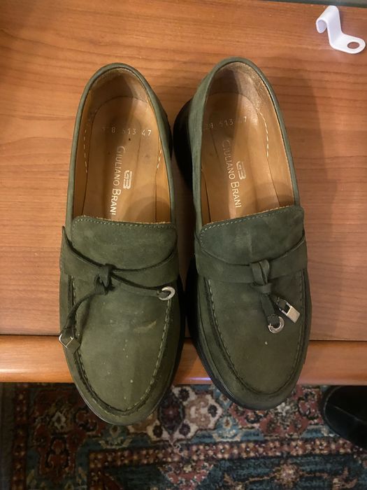 Продам лоферы женские