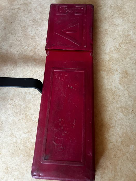 Продам дорожний знак