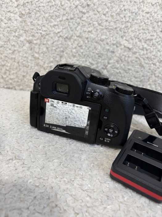 Aparat foto Panasonic Lumix fz300 4k
