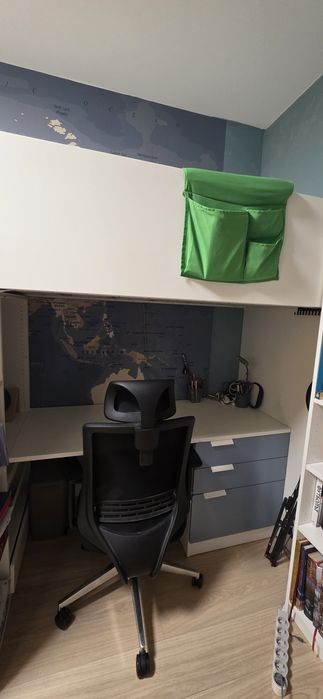 Легло с бюро Ikea Smastad