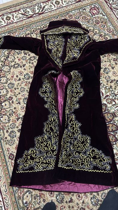 Продам Шапаны красивые