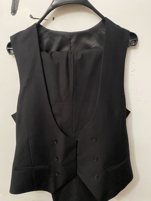 Кастюм жалға беріледі