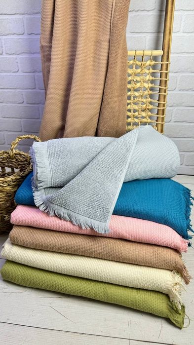 Платье нарядное длинное из королевского велюра