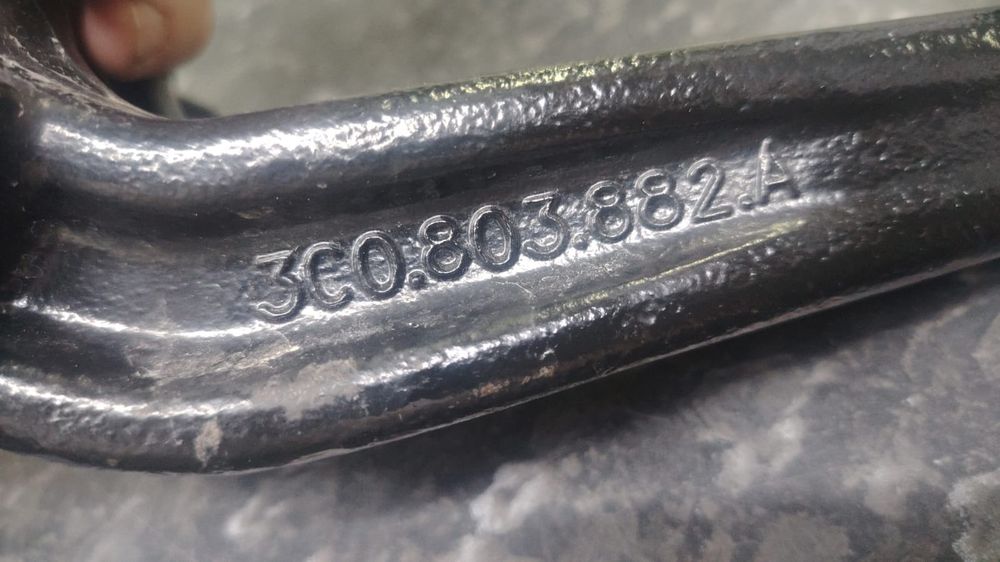 Фаркоп Volkswagen  Passat b6 b7 b8