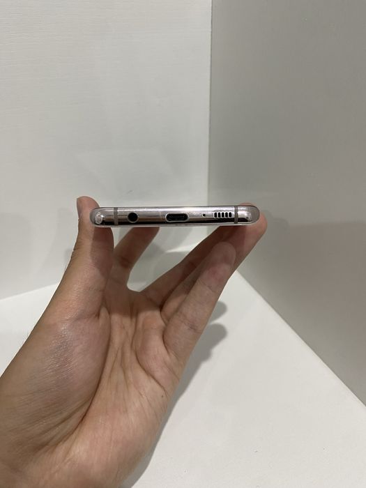Samsung S10+ Белый